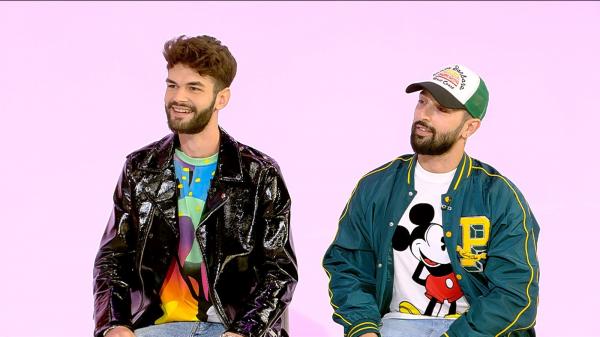 Edward Sanda şi Vijay au lansat  prima piesă împreună: „Rochia aia roșie”