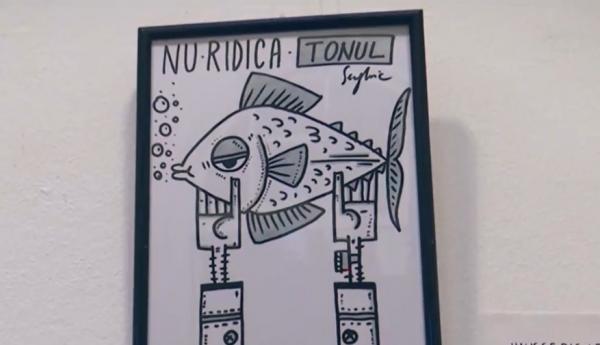 Adrian a dat viaţă celor mai cunoscute expresii româneşti, transformându-le în artă, cu ajutorul lupei. Desenele sale, virale pe reţelele sociale