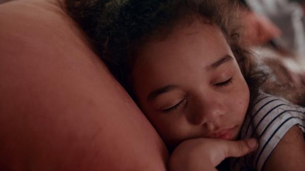 Vacanţele în care mergi special pentru a dormi. Hotelurile se laudă cu camere perfect izolate fonic şi experţi care monitorizează somnul