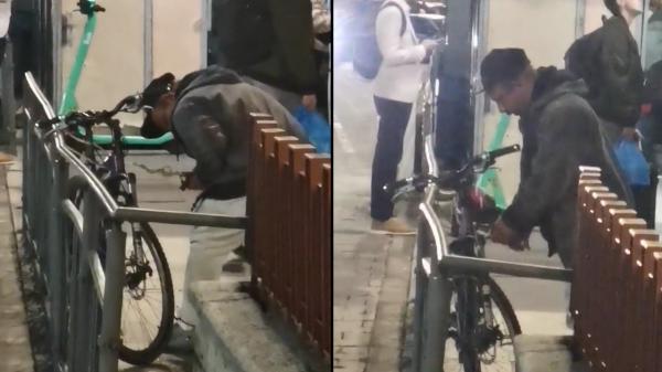 "În faţa Gării, nimeni nimic. Asta e lumea". Un bărbat din Cluj fură o bicicletă şi nimeni nu intervine: cum a fost prins hoţul