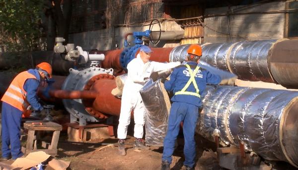 Locuitorii din Militari ar putea avea apă caldă şi căldură după ce anul trecut au îngheţat de frig. Reabilitarea conductei a costat aproximativ 700.000 de lei