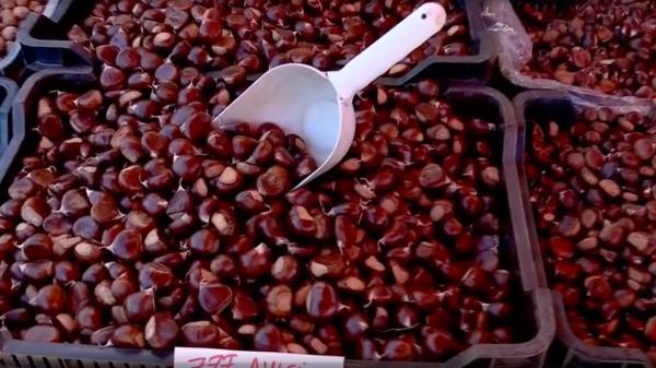 Castanele, la mare căutare în sezonul rece. Iată în ce feluri le poţi găti