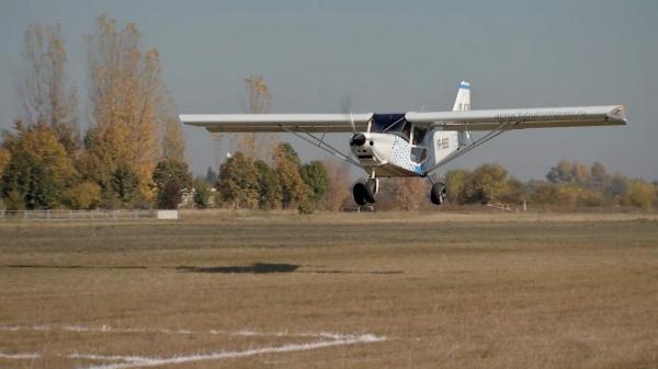 Cupa "Mihai Dobre Ţone" a ajuns la ediția cu numărul 11. Cei mai buni piloți acrobați din România se întrec pe Aerodromul Clinceni