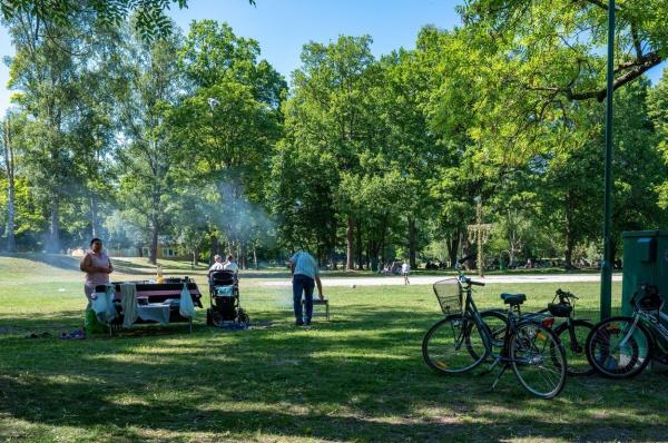 Zile libere 2023. Trei noi minivacanțe, a câte patru zile libere fiecare, anul viitor