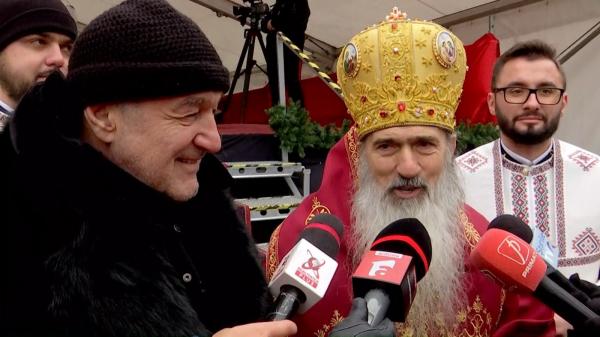 Gigi Becali, braţ la braţ cu ÎPS Teodosie la Peştera Sf. Andrei. Reacţia Arhiepiscopului Tomisului
