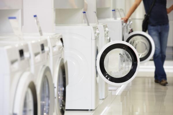 Rabla pentru electrocasnice 2023. Ce riscă românii care au luat deja un voucher și nu l-au folosit