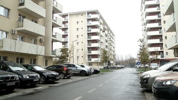 Se ieftinesc locuinţele, după ce piaţa imobiliară s-a blocat. Cu cât se vinde acum un apartament de 3 camere, evaluat în trecut la 100.000 de euro