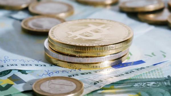 Piața cripto, în cădere. Arestarea fondatorului FTX scade și mai mult încredea în criptomonede