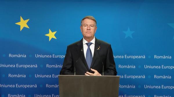 Iohannis, lângă cancelarul Austriei la Consiliul European. Este discutat cazul României în Schengen
