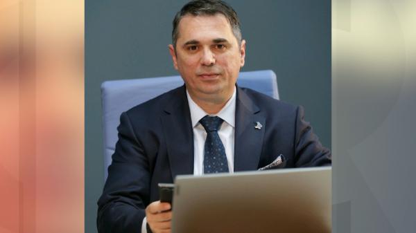 Demnitar român, prins la granița cu R. Moldova într-o mașină furată. Autoturismul era dat în urmărire prin Interpol