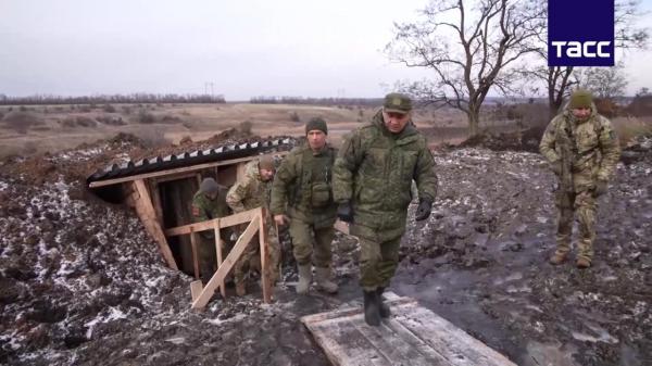 Serghei Şoigu a vizitat linia frontului din Ucraina. Reacţia soldaţilor când i-a întrebat despre "starea de spirit"