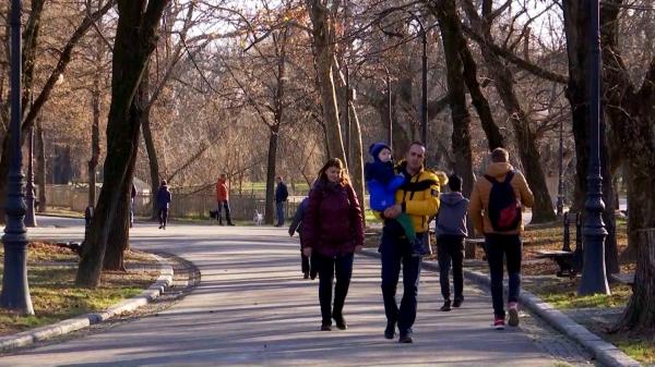 Vremea de Revelion. Meteorologii anunță în ce orașe vor fi 18 grade în prima zi din noul an