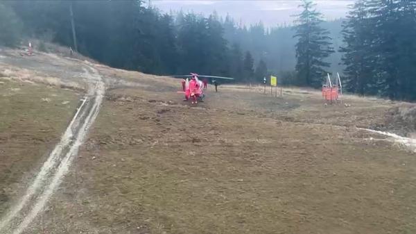 Val de accidente pe Valea Prahovei: O adolescentă de 17 ani s-a lovit grav la cap pe Vârful Postăvaru