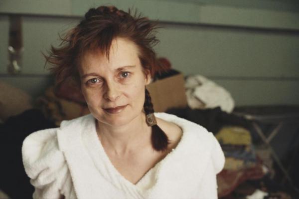 Vivienne Westwood a murit. Celebra creatoare de modă, care a inventat stilul punk, avea 81 de ani