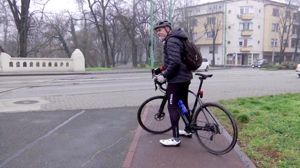 Bicicliştii din vestul României vor avea 1.700 de kilometri de piste speciale ce vor străbate 4 judeţe: fac legătura între obiectivele turistice