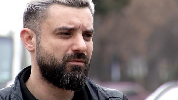 Afacerea de 7.500 de euro pe care Vlăduţ a închis-o după 5 ani. Acum, s-a angajat la un restaurant