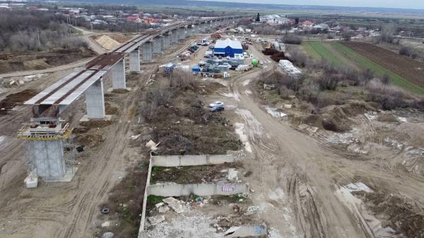 Podul de la Grădiştea, punte spre dezastru. 20 de miniştri ai Transporturilor au ratat, din 2005 şi până azi, un obiectiv esenţial