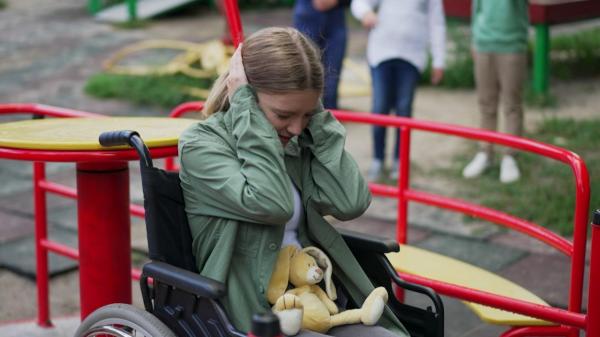 Violența în școli, în creștere. Parlamentarii se certă pe legile Educației și declară că au făcut tot ce au putut pentru a stopa bullyingul