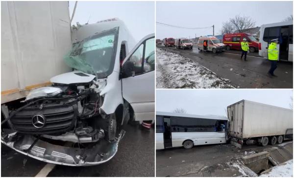 Accident cu 13 victime în Bacău. Imagini înfiorătoare, după ce un microbuz s-a înfipt într-un TIR