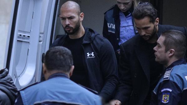 Frații Tate, din nou la DIICOT. Cei doi milionari britanici nu au vrut să vorbească cu presa. Explicația avocatului