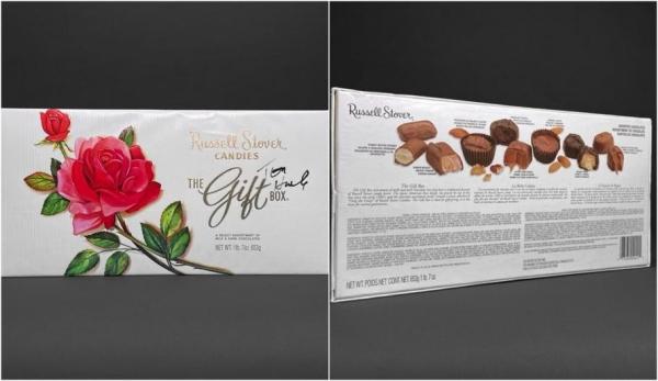 Celebra cutie cu bomboane de ciocolată din filmul "Forrest Gump", vândută la o licitație cu 25.000 de dolari