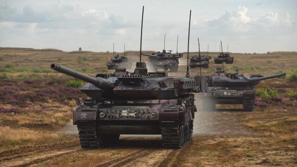 Ucraina nu va mai primi două batalioane complete de tancuri Leopard 2