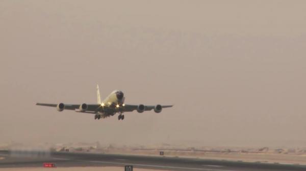 Cel mai urmărit avion din lume pe cerul României. Aeronava de spionaj, însoțită de două avioane de vânătoare Eurofighter Typhoon