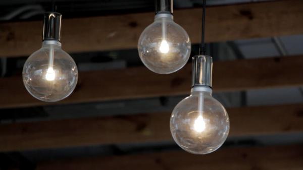 Schimbări la programul Rabla pentru becuri. Nu va mai fi pentru orice român