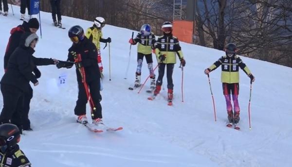 Domeniul skiabil din România care atrage tot mai mulți turiști în fiecare an. Străinii străbat şi sute de km pentru a ajunge aici