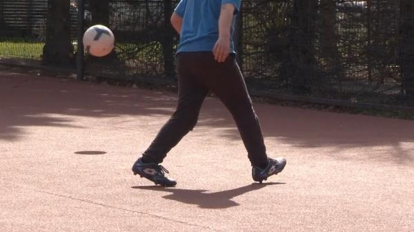 De la ce ar fi pornit scandalul din Timişoara, unde un băiat de 17 ani a fost bătut cu bestialitate într-un parc: "Dacă se ridica îl călcau în picioare"