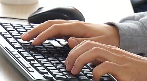 Cum va influenţa inteligenţa artificială piaţa muncii. Domeniile în care se vor simţi schimbări semnificative