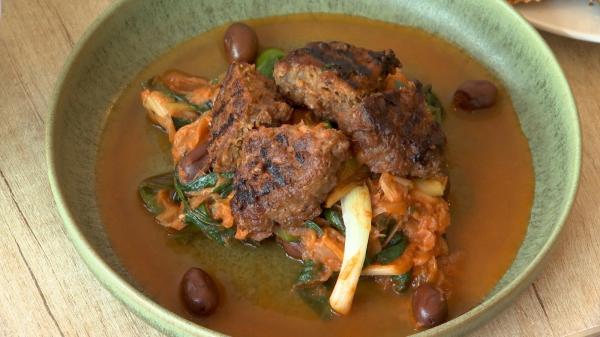 Reţeta vegană de drob de miel cu care bucătarii dau lovitura de Paşte în 2023. "Gustul e similar"