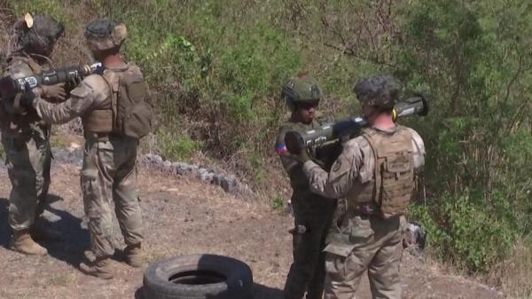 Statele Unite şi Filipine, exerciţiu militar comun. Se vor executa, în premieră, tiruri cu muniţie reală în Marea Chinei de Sud