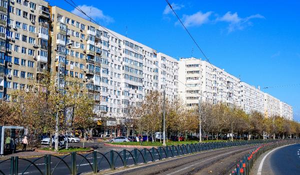 Care este preţul corect al unui apartament. Formula de calcul pentru o locuinţă cu trei camere, de 72.000 de euro