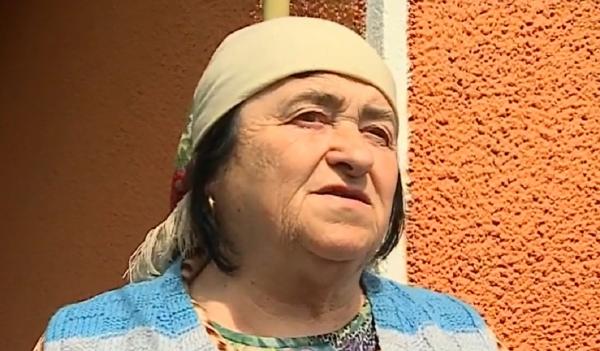 Floarea-vedetă care înfloreşte chiar înainte de Paşte. Gospodinele o folosesc la încondeiat ouă 