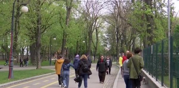 Parcurile din Craiova, arhipline în prima zi de Paşte. Care au fost atracţiile preferate de olteni