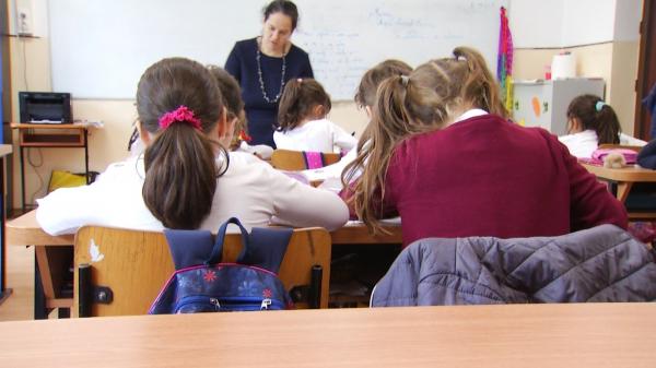 Din vacanță în vacanță. Calendarul școlar structurat pe module a ajuns să îi țină în bănci pe elevi doar 7 zile. Urmează săptămâna altfel și săptămâna verde