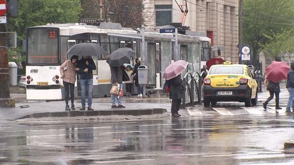 Val de aer polar peste toată România. Zonele lovite de ploi sau chiar şi de ninsori