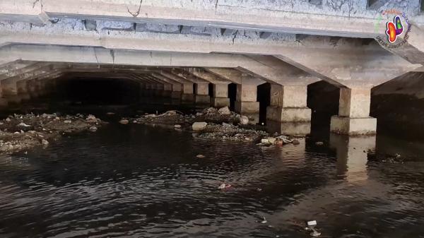 "Ah, ce ne lipsea: lucrări, spărturi peste tot". Pasajul Unirii va fi închis pentru consolidare, dar şantierul nu va începe prea curând