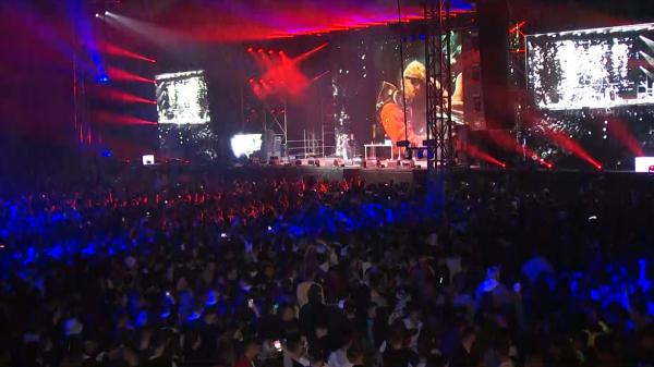 Pregătiri pentru Sunwaves şi Beach Please 2023. Ce-i aşteaptă pe cei 75.000 de turişti care vor lua cu asalt litoralul