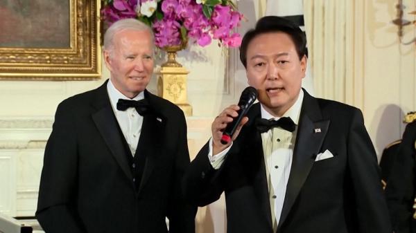 Preşedintele sud-coreean i-a cântat lui Joe Biden şi a plecat cu o chitară şi o promisiune de la Casa Albă
