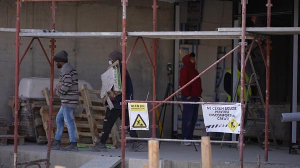 "Visul românesc" pentru mii de asiatici. Vin pentru bani, rămân pentru stilul de viaţă. Motivul pentru care angajatorii preferă străinii