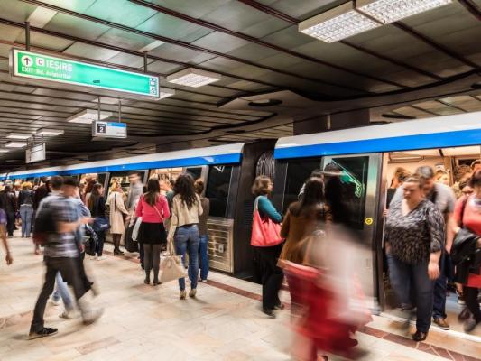 De când am putea circula cu metroul până la aeroportul Otopeni. Anunţul directorului general al Metrorex