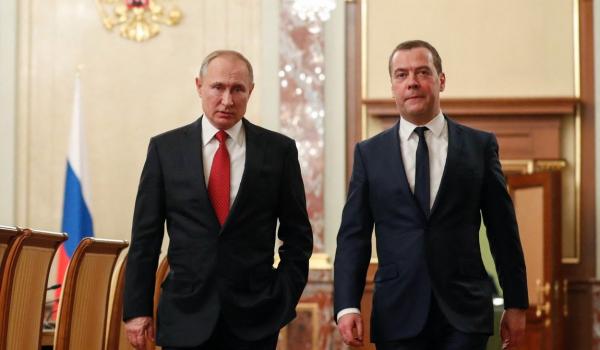 Medvedev cere eliminarea lui Zelenski, după atacul cu drone de la Kremlin. Rusia s-a răzbunat bombardând Hersonul