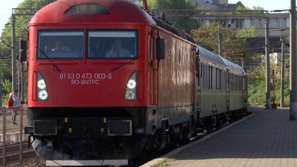 Trenul prezidenţial a ajuns în gara Constanţa. Cine au fost călătorii: "Păreau că erau puşi pe treburi serioase"