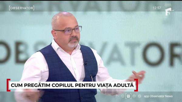 Cum îi învăţăm pe copii valoarea banului? Consultant financiar: "Metoda celor 3 puşculiţe dă roade!"