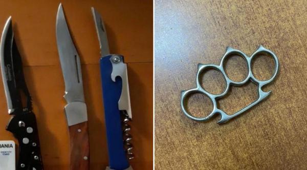 Doi bărbați de 71 și 74 de ani, prinși cu bricege la intrarea în Parlament. Urmau să participe la o conferință a revoluționarilor