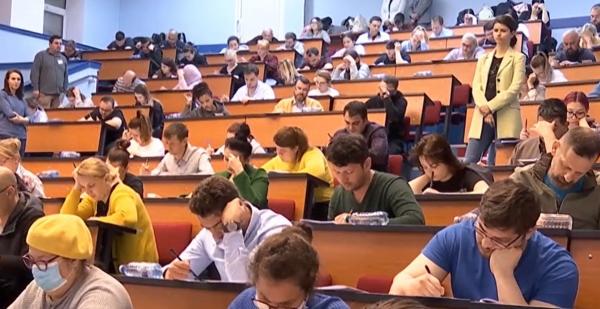 Rezidenţiat 2023. Aproape 1.000 de candidaţi s-au luptat pentru 626 de locuri. Cele mai evitate specializări în această sesiune