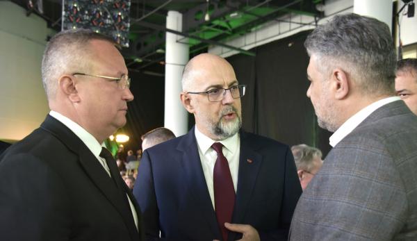 Mutări de ultimă oră în viitorul cabinet condus de Ciolacu. Soluția care ar aduce "pacea" în coaliția PSD-PNL-UDMR