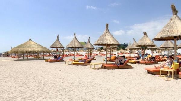 Minivacanța de Rusalii. Cât costă un sejur de 3 nopţi pentru doi adulţi şi doi copii. Preţurile, mai mari cu 16% faţă de anul trecut